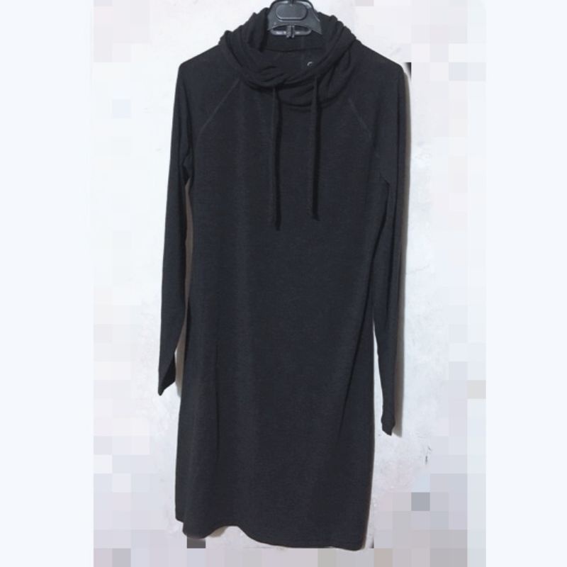 ĐẦM HOODIE TAY DÀI ĐEN NỮ TÍNH