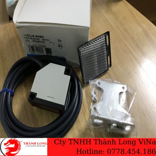 Cảm biến quang E3JK-R4M2