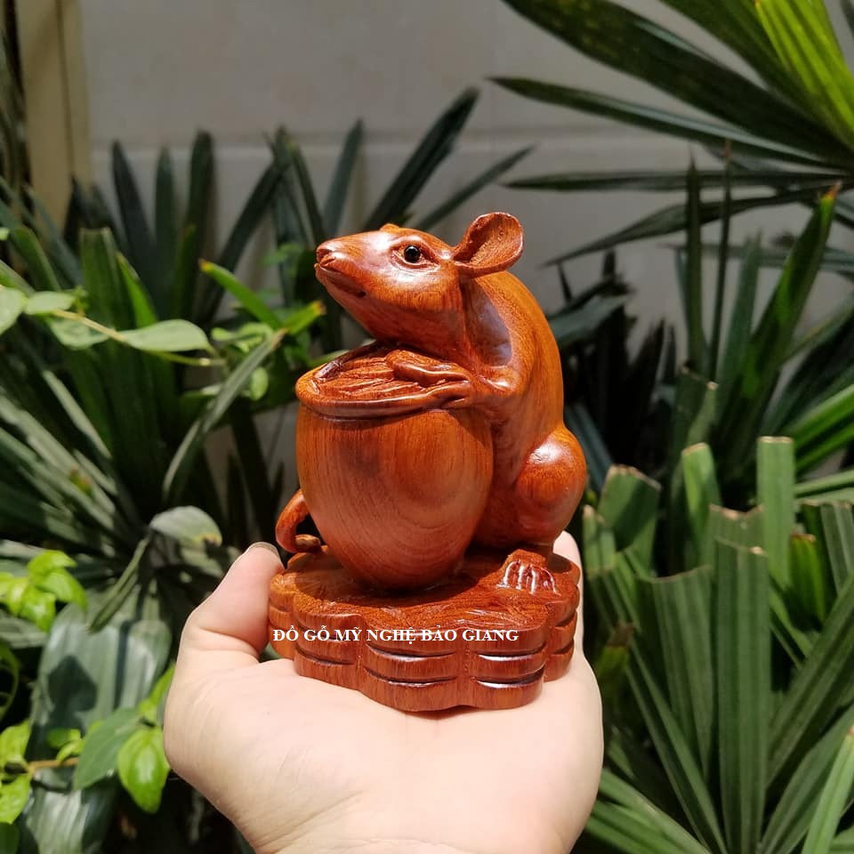 Tượng con chuột gỗ hương cao 12 cm