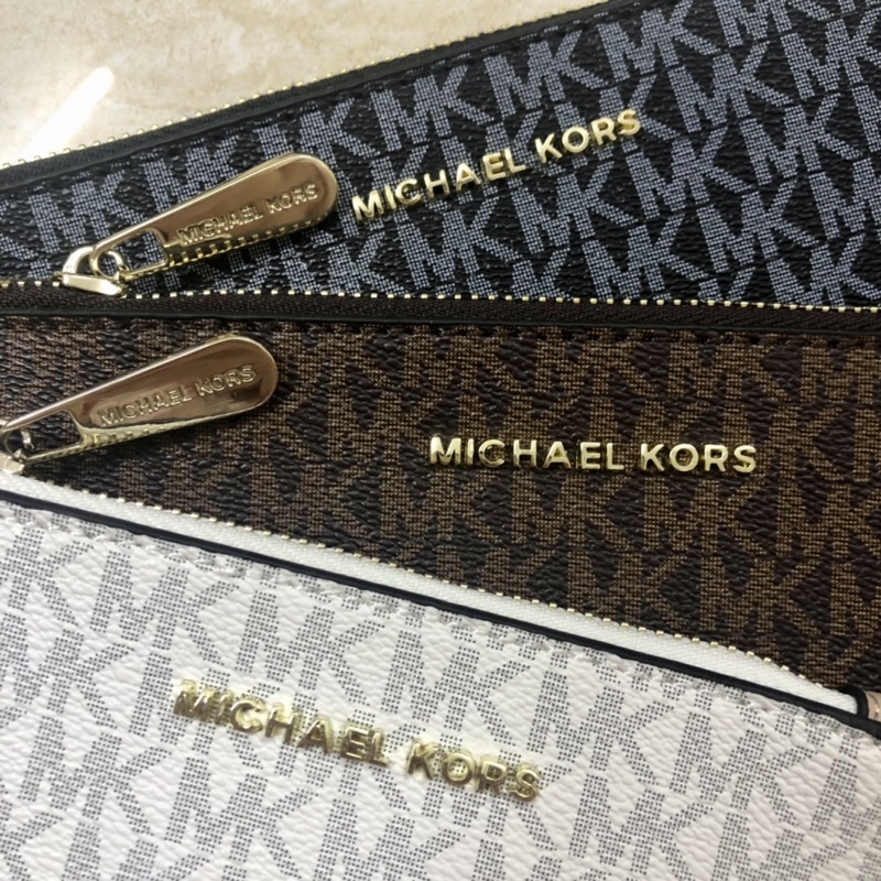 Huongvnxk• Set 3 ví MK bền đẹp