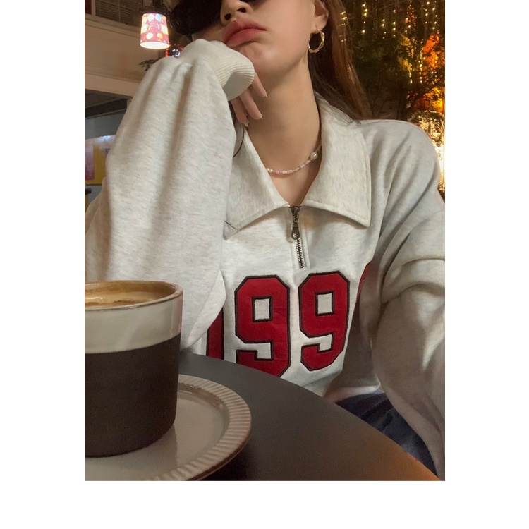 QKOOLE  Áo Sweater Nữ Tay Dài In Họa Tiết