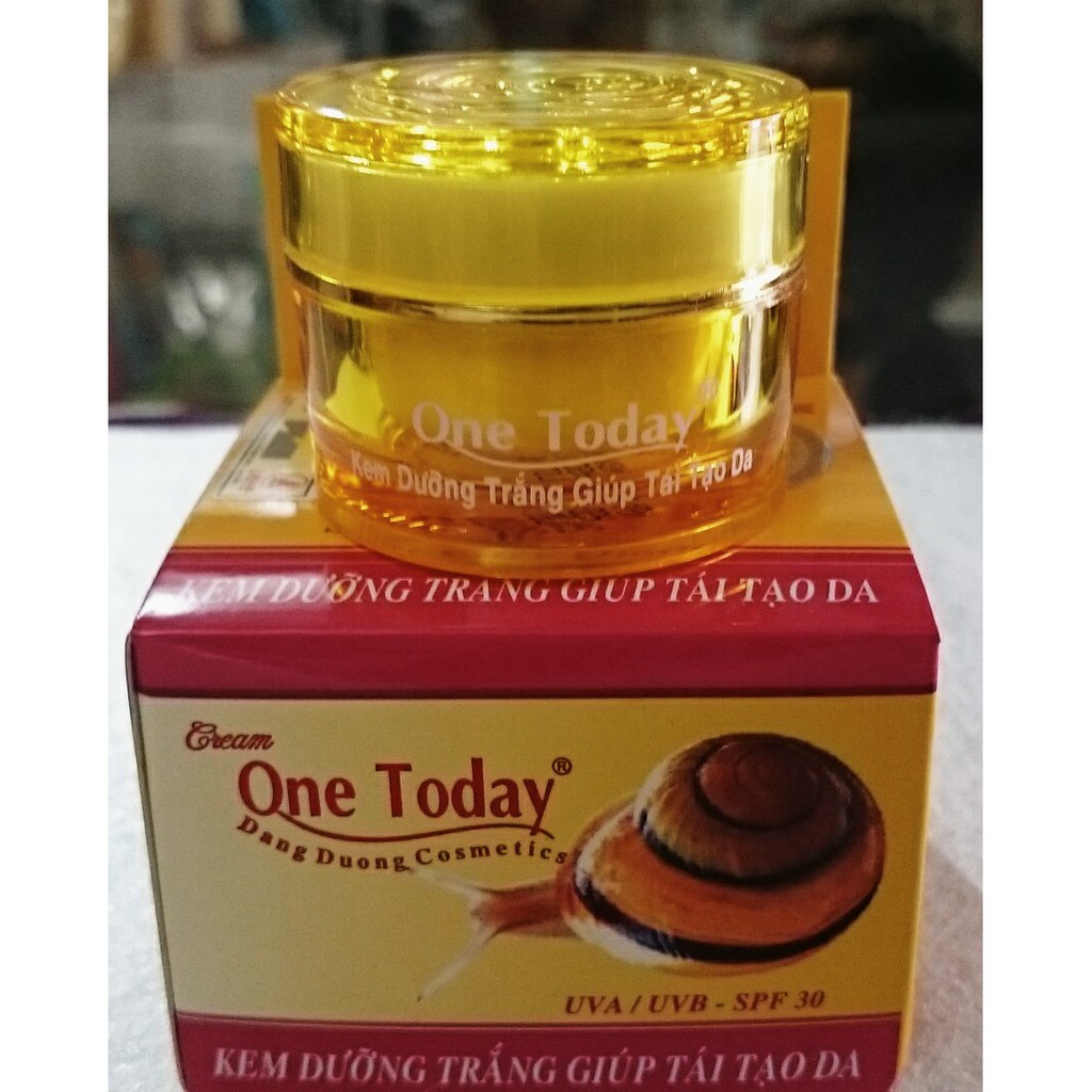 Kem dưỡng trắng giúp tái tạo da OneToday - 8g