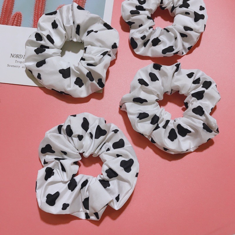 Cột tóc vải scrunchies Bò sữa siêu hot