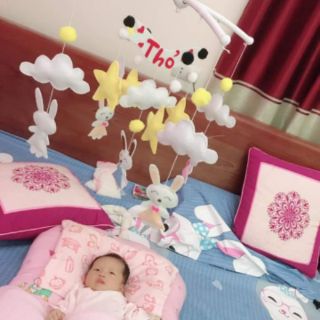 Treo nôi cũi thỏ trắng đáng yêu