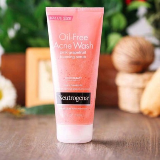 SỮA RỬA MẶT NEUTROGENA VISIBLY CLEAR PINK GRAPEFRUIT (150ml)