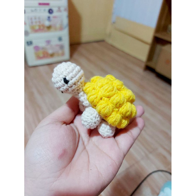 Móc khóa rùa bằng len handmade