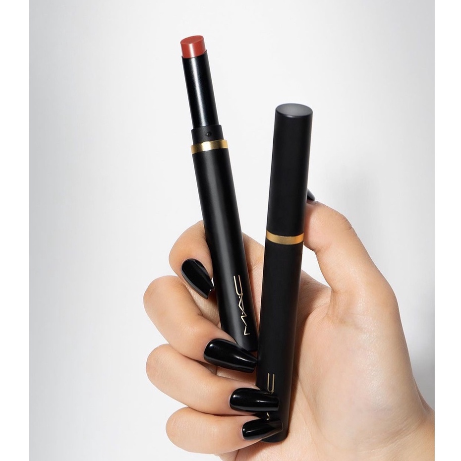 Son Lì Dạng Bút Mỏng Nhẹ, Lâu Trôi 12 Tiếng MAC Powder Kiss Velvet Blur Slim Stick 2g M·A·C