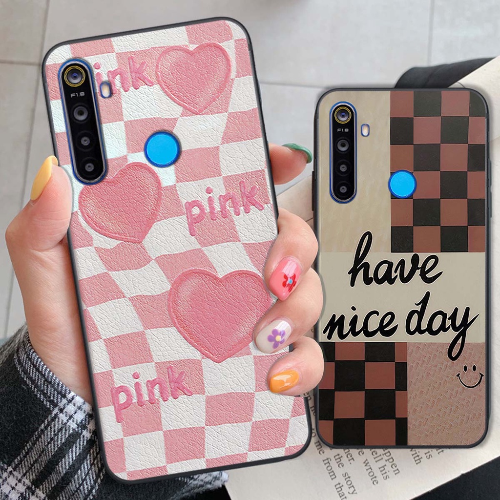 Ốp Realme 5 / 5 Pro / C3 caro trái tim cá tính, thời trang siêu đẹp, siêu phong cách