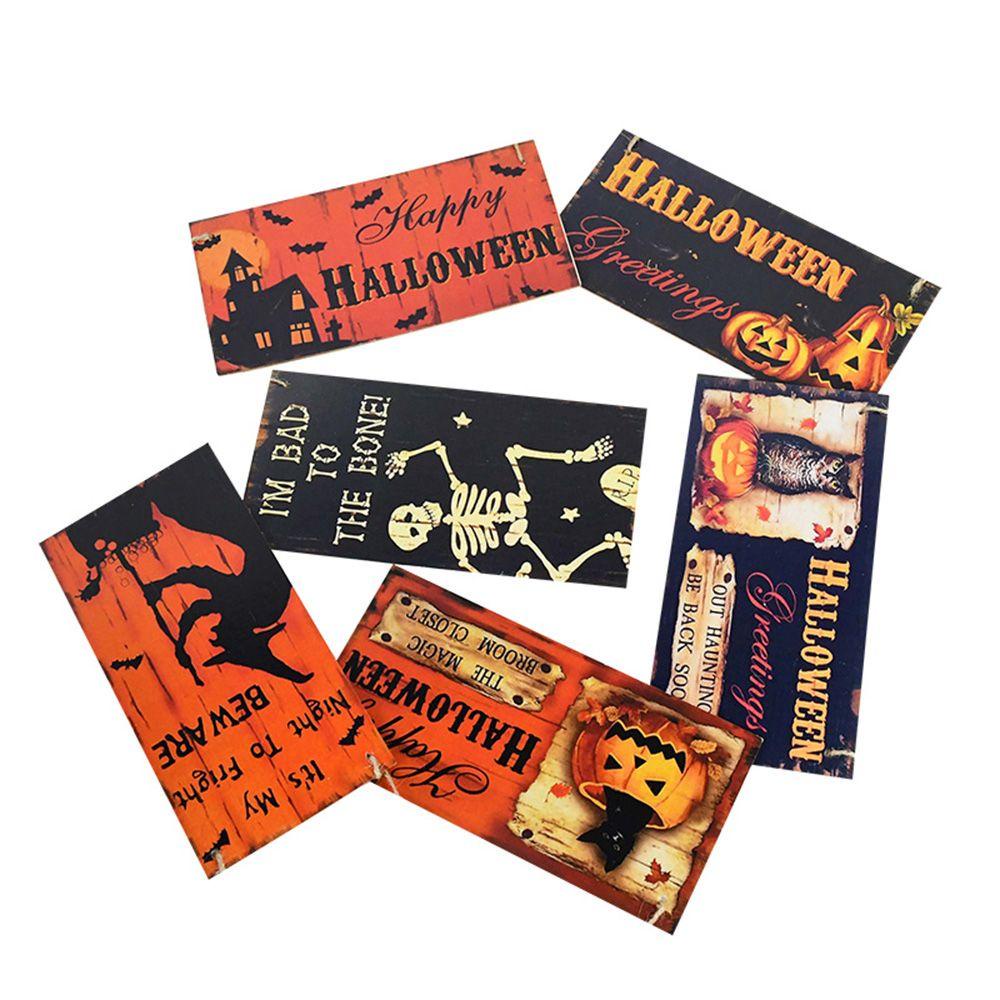 Bảng Gỗ Họa Tiết Đầu Lâu Và Bí Ngô Trang Trí Halloween