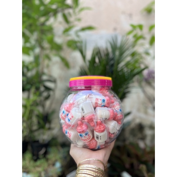 KẸO DẺO BÌNH SỮA NHÂN SIRO MỨT DÂU