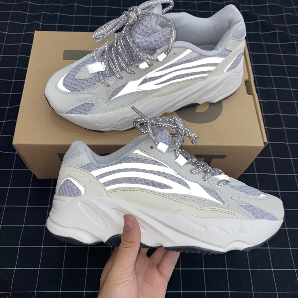 Giày Sneaker Yz700 Static Fullbox Freeship HỖ TRỢ ĐỔI TRẢ TRONG 15 NGÀY ! ! ! : " : ' .j -