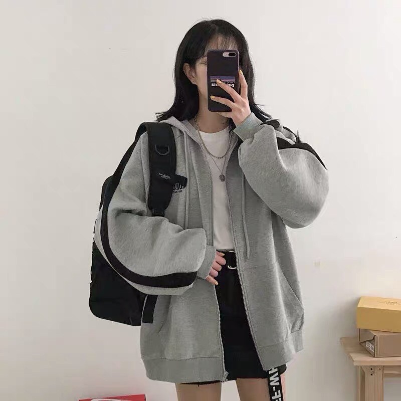 Áo khoác sọc mỏng phong cách Hàn Quốc