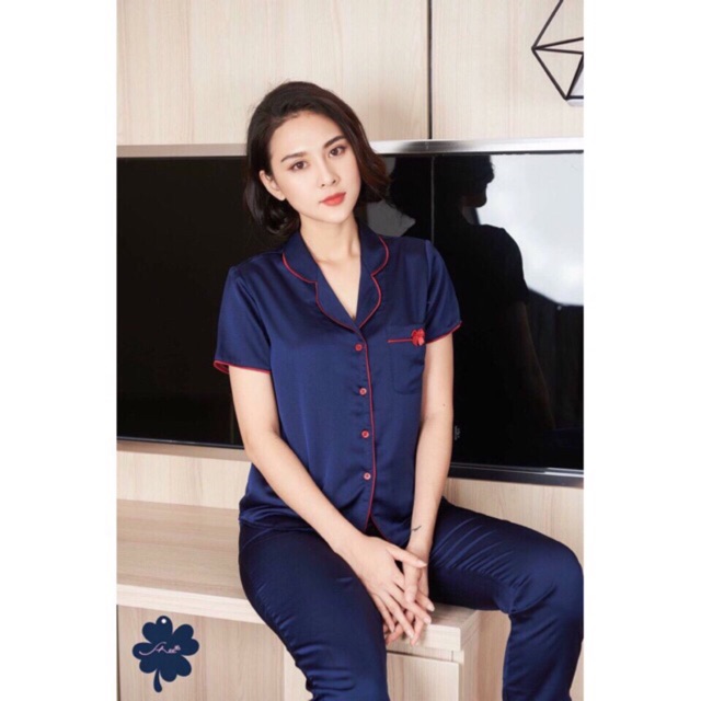 Bộ Ngủ Lụa Cao Cấp