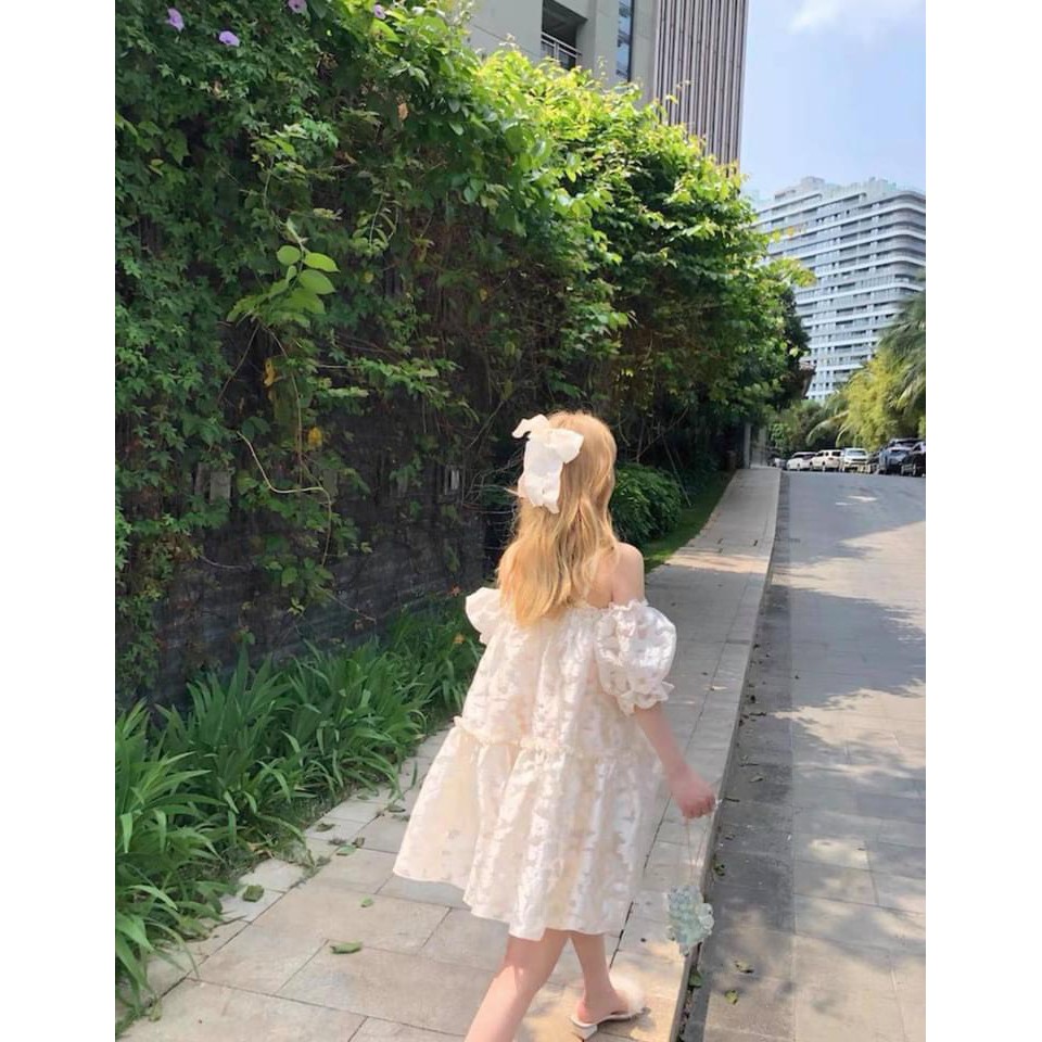 Váy Tiểu Thư Ren Hoa Nổi Cực Xinh | BigBuy360 - bigbuy360.vn