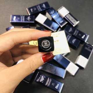 Son đỏ Rouge Matte 999