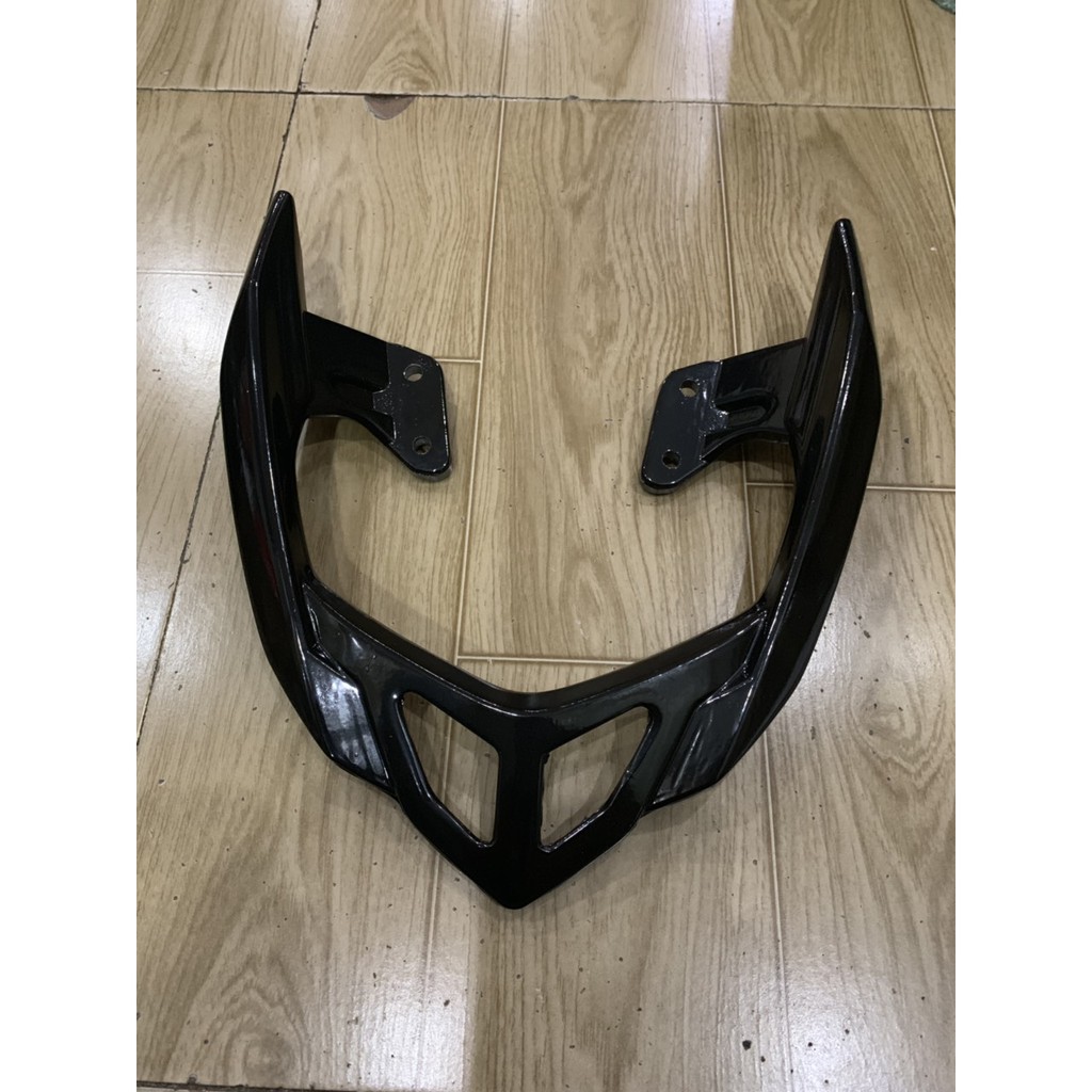 Cảng sau xe sirius kiểu phay lổ màu đen bóng