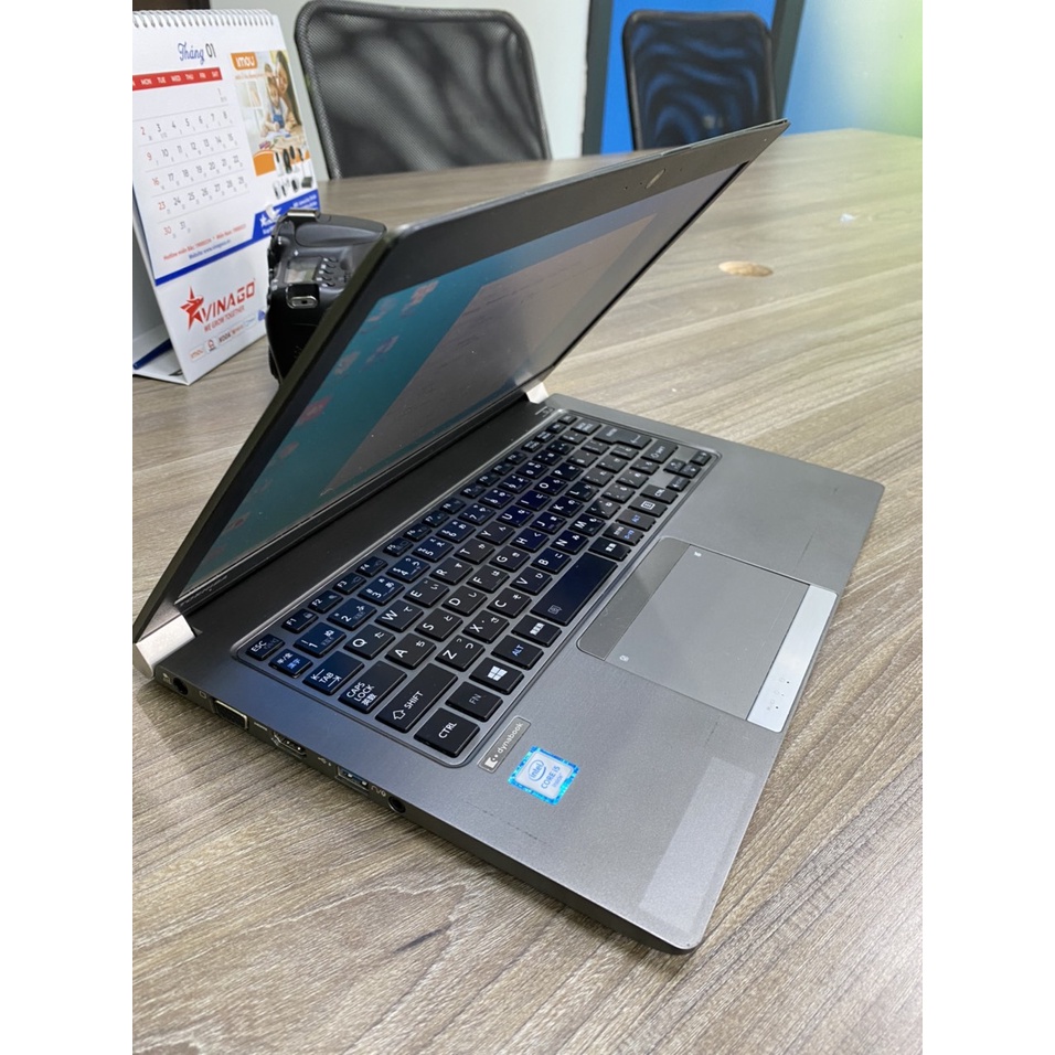 Laptop Toshiba dynabook R63/D and R63/U