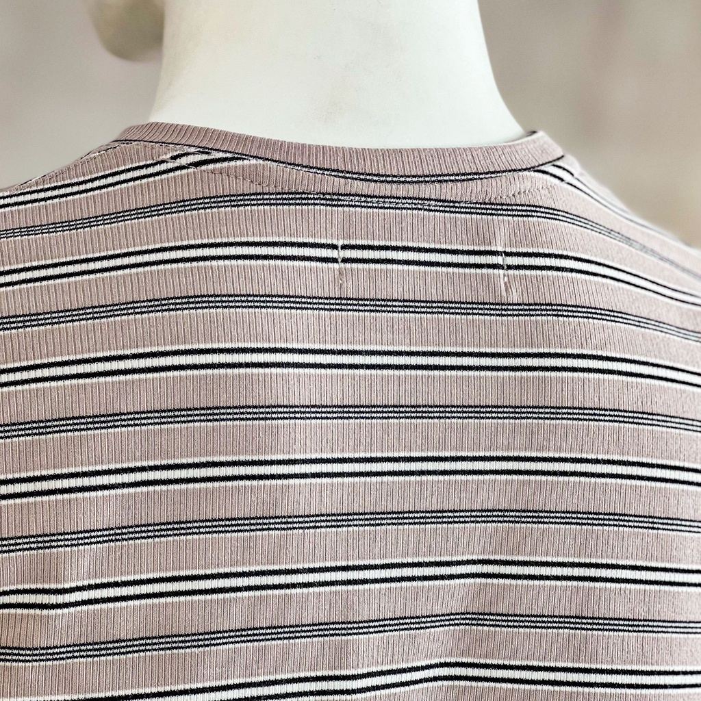 Áo Thun Gân Ngắn Tay Cổ Tròn Nâu Phối Sọc Đen BY COTTON Brown Black Stripes Ribbed Tee