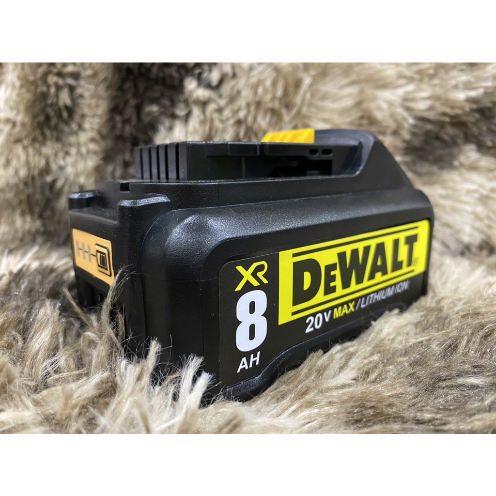 Vỏ mạch pin Dewalt 8AH 20V Li-ion 2 hàng cell 21700 có led báo pin, nhận sạc zin. BN.