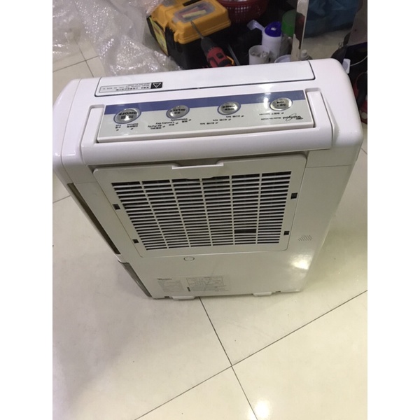 Máy hút ẩm Whirlpool