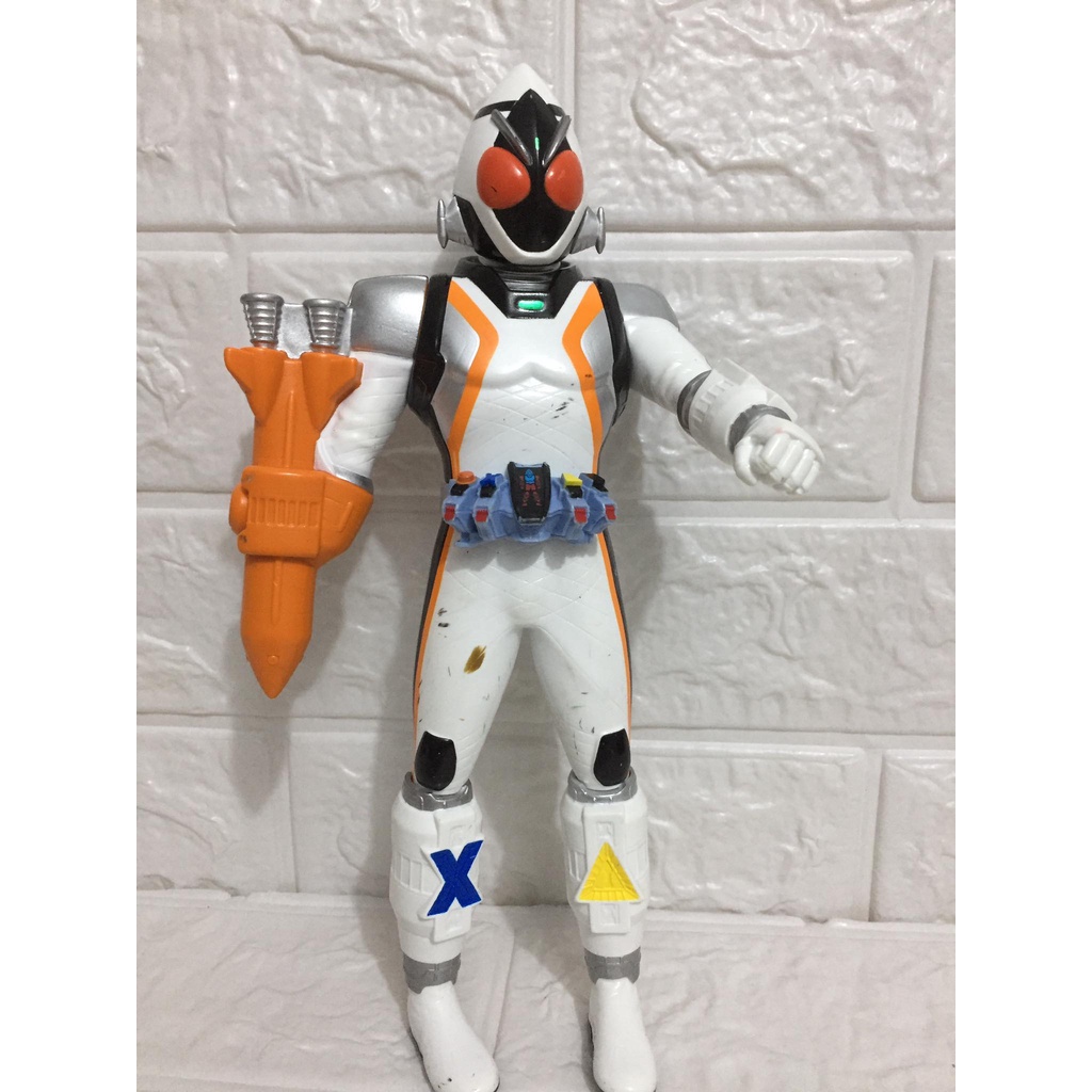 Mô hình siêu nhân kamen rider