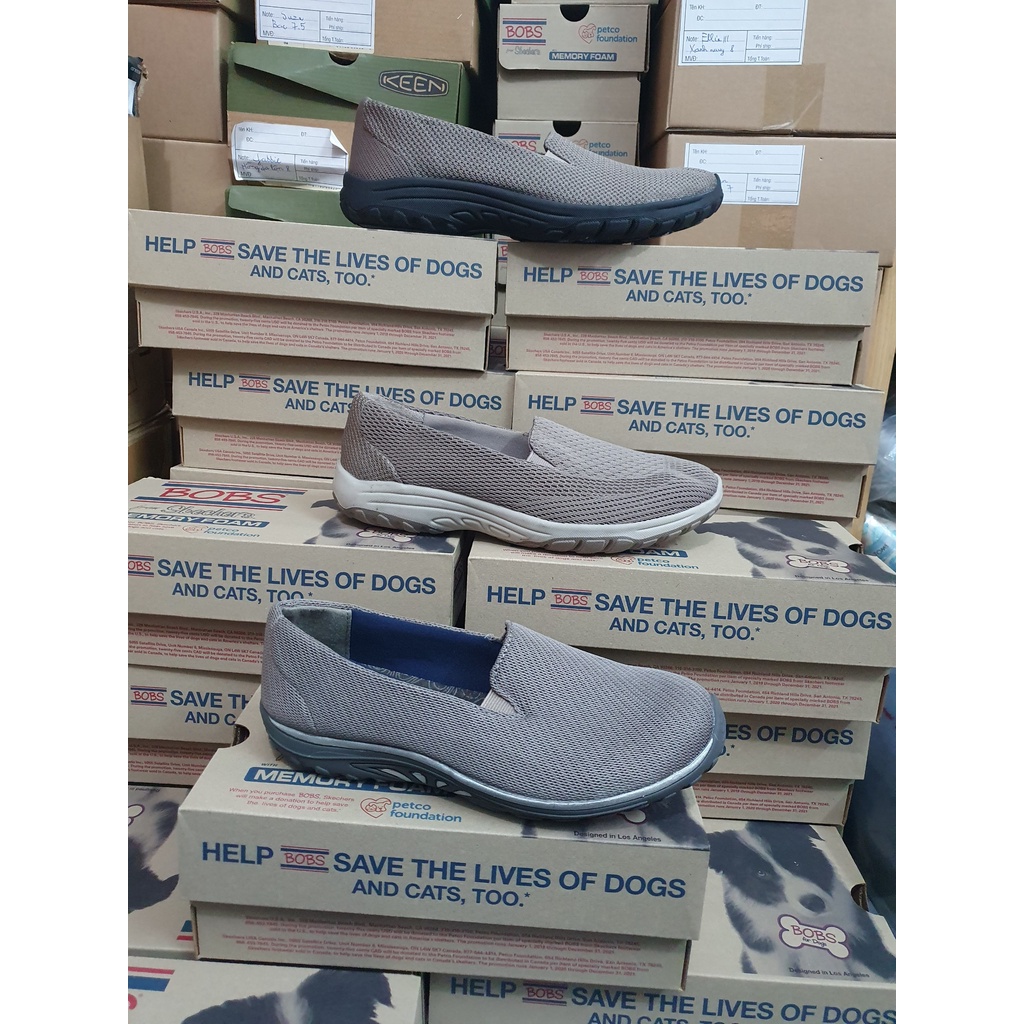 Giày lười nữ hiệu SKECHERS