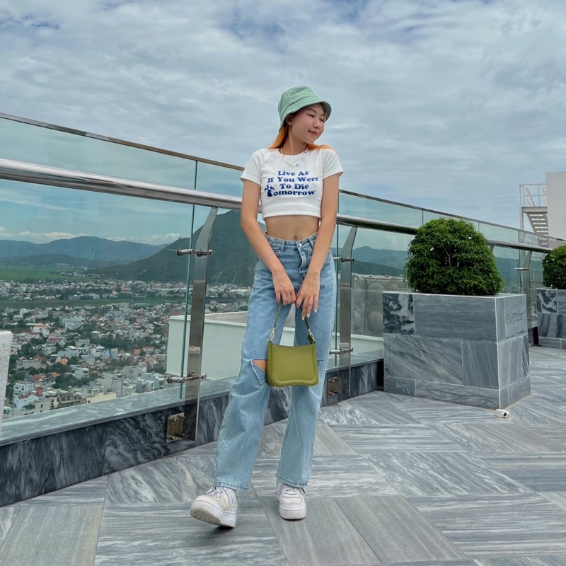 Áo croptop nữ ngắn tay Live once