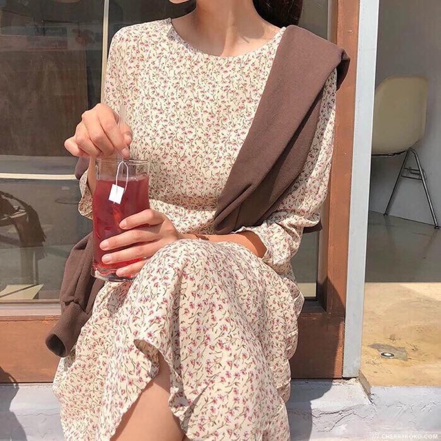 ĐẦM HOA NHÍ TAY DÀI | BigBuy360 - bigbuy360.vn