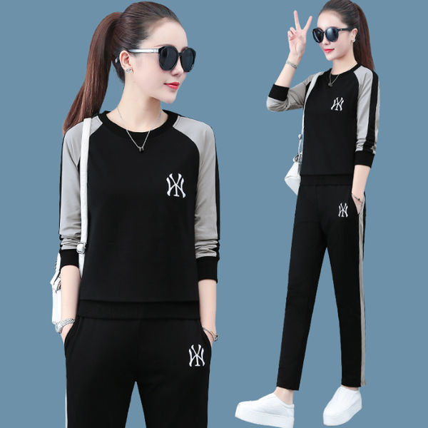 Bộ trang phục thể thao dài tay thêu họa tiết thời trang xuân thu 2020 phong cách Hàn Quốc cho nữ