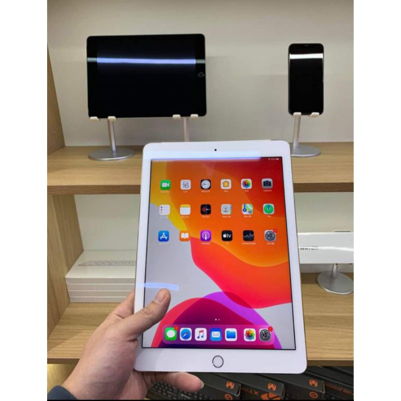 ipad gen 5 32G mới nguyên pin 100% sạc được ít lần | BigBuy360 - bigbuy360.vn