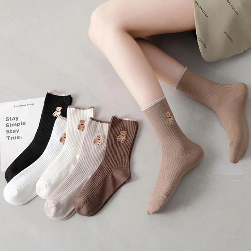 Vớ Thể Thao Cổ Cao Thoáng Khí In Họa Tiết Gấu Hoạt Hình Phong Cách Harajuku Đường Phố Thời Trang Mùa Đông Cho Nữ