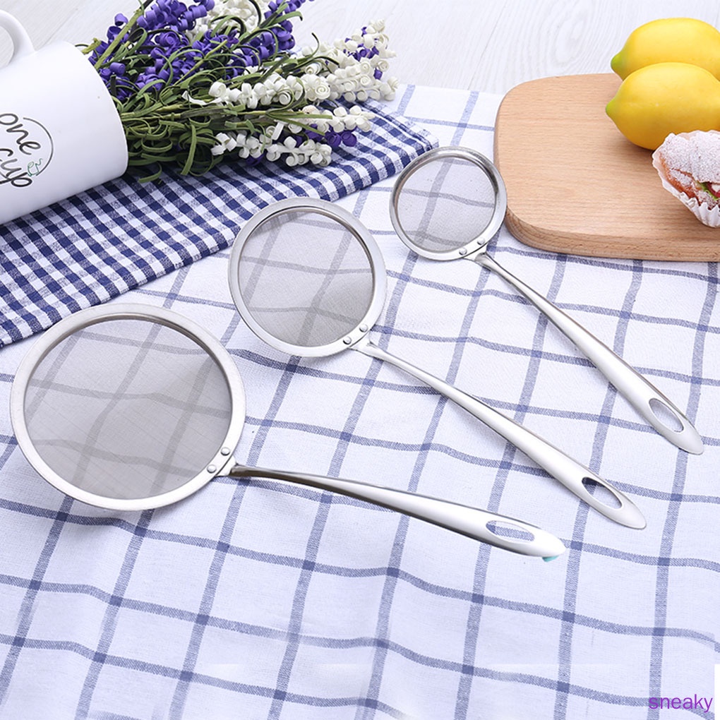 Rây Lọc Bột Bằng Thép Không Gỉ Tiện Dụng Cho Nhà Bếp