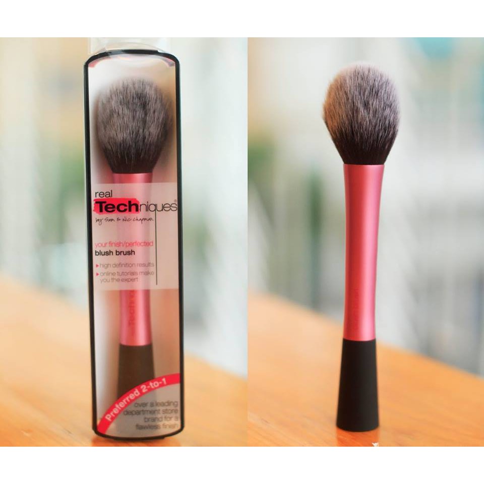 CỌ ĐÁNH MÁ HỒNG REAL TECHNIQUES BLUSH BRUSH NHẬP KHẨU CHÍNH HÃNG - 2461