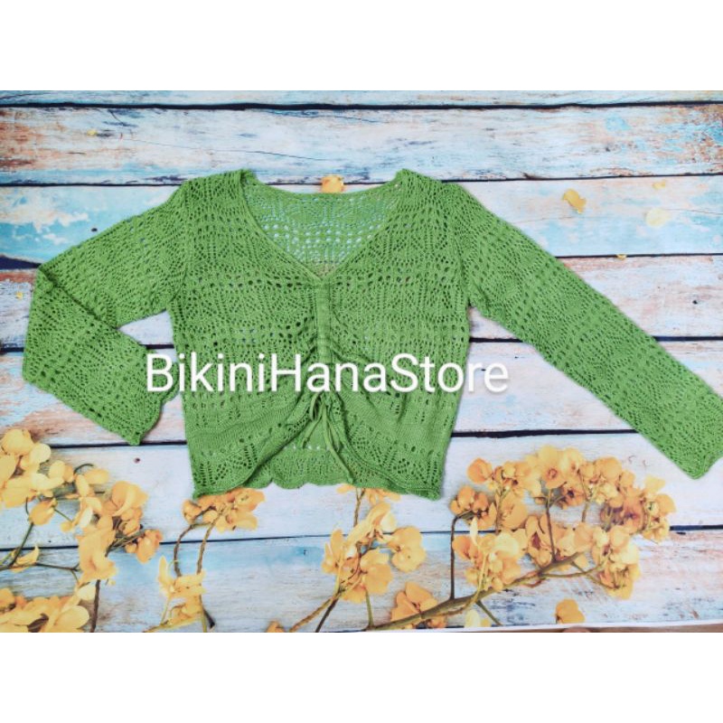 Croptop áo len móc dây rút mặc ngoài