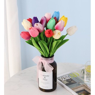Hoa Tulip lá thắng
