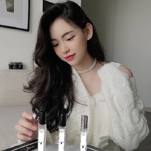 Nước hoa nữ Suziko Enternity cá tính, ngọt ngào, gợi cảm 10ml dạng xịt tiện lợi