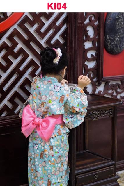 Kimono cách tân cho bé