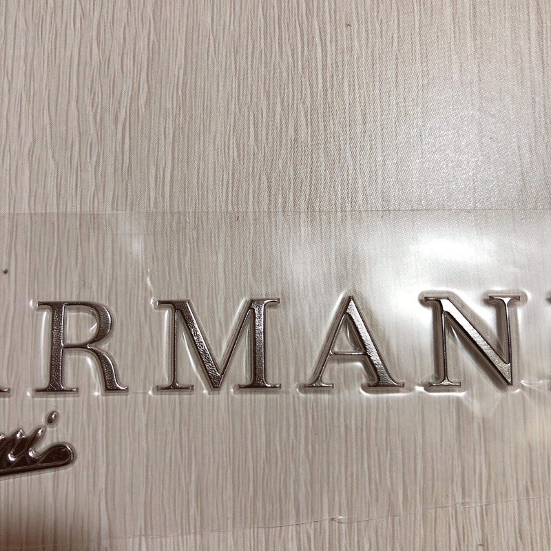 Sticker hình ủi nổi chữ logo 05