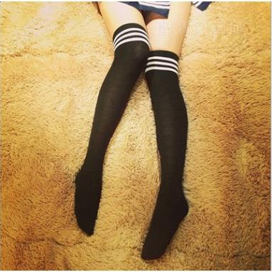 Tất đùi học sinh đen sọc trắng, Vớ hàn quốc phong cách siêu style lolita - Vớ cosplay nữ sexy sọc kẻ đến đầu gối