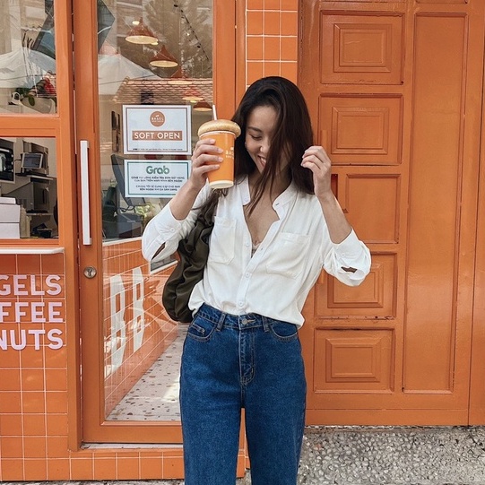 Áo Sơ Mi Nữ Tay Dài Cổ Trụ Màu Trắng Vải Voan Lụa Cao Cấp  - Hashtagem ( Freesize dưới 60kg - LSS)