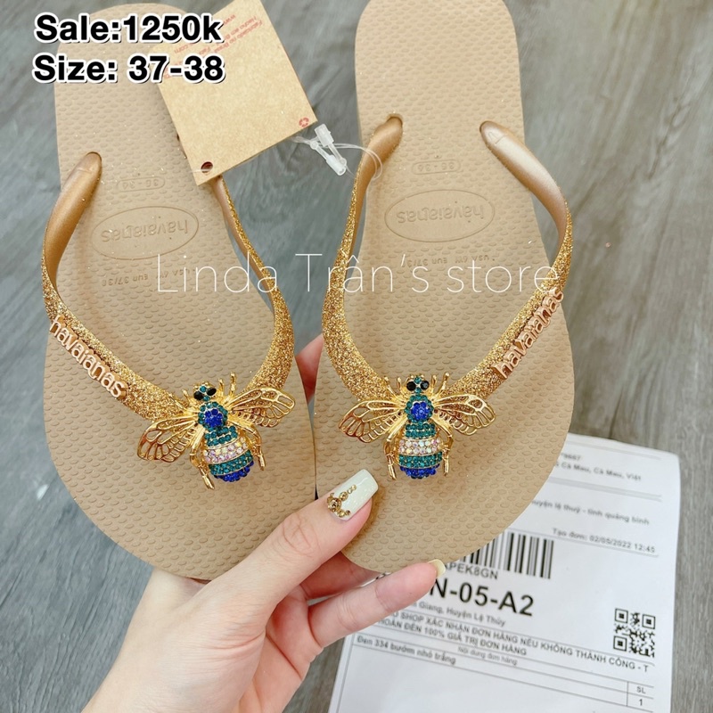 dép HVN kim tuyến gold đậm mix charm