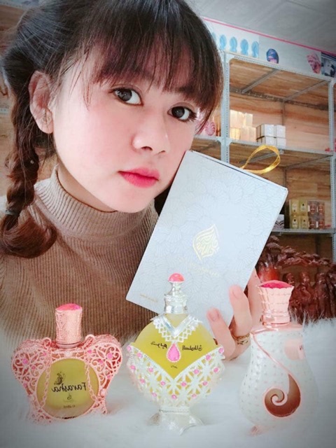 ..::✨Tinh dầu 𝗗𝗨𝗕𝗔𝗜 nội địa cao cấp 𝗛𝗔𝗥𝗘𝗘𝗠 𝗔𝗟 𝗦𝗨𝗟𝗧𝗔𝗡 NỮ HOÀNG HỒNG 35ml✨::..