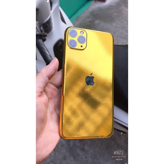 Skin dán iphone vàng siêu đẹp