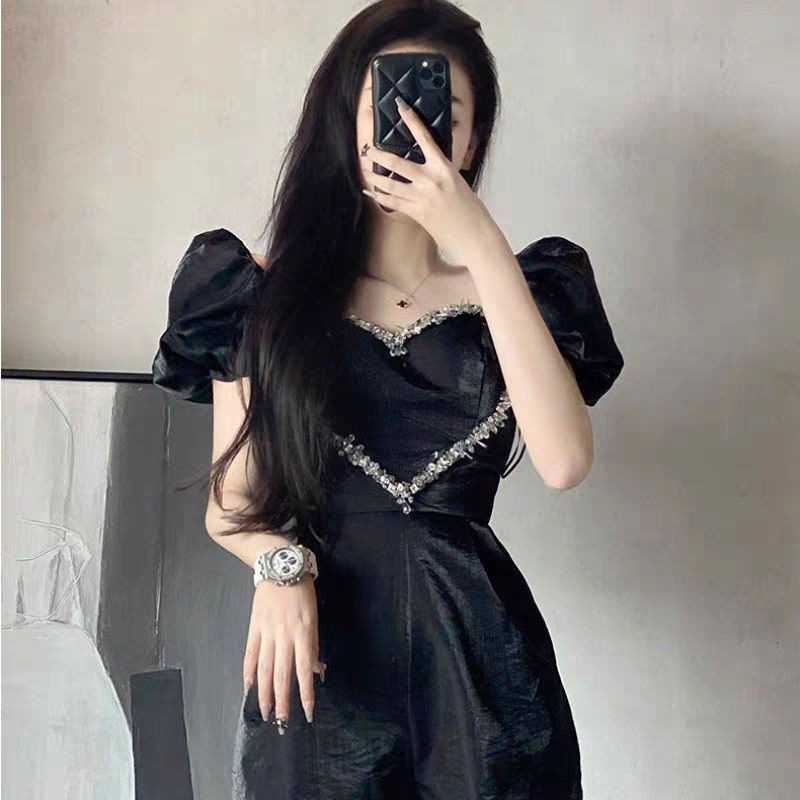 Bộ Áo Liền Quần Tay Phồng Phối Ren Eo Cao Thời Trang Mùa Hè Quyến Rũ 2021