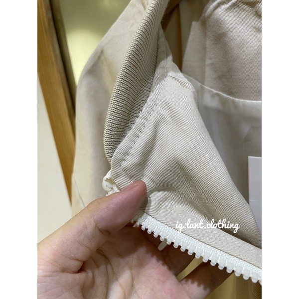 áo khoác kaki in caro sau lưng