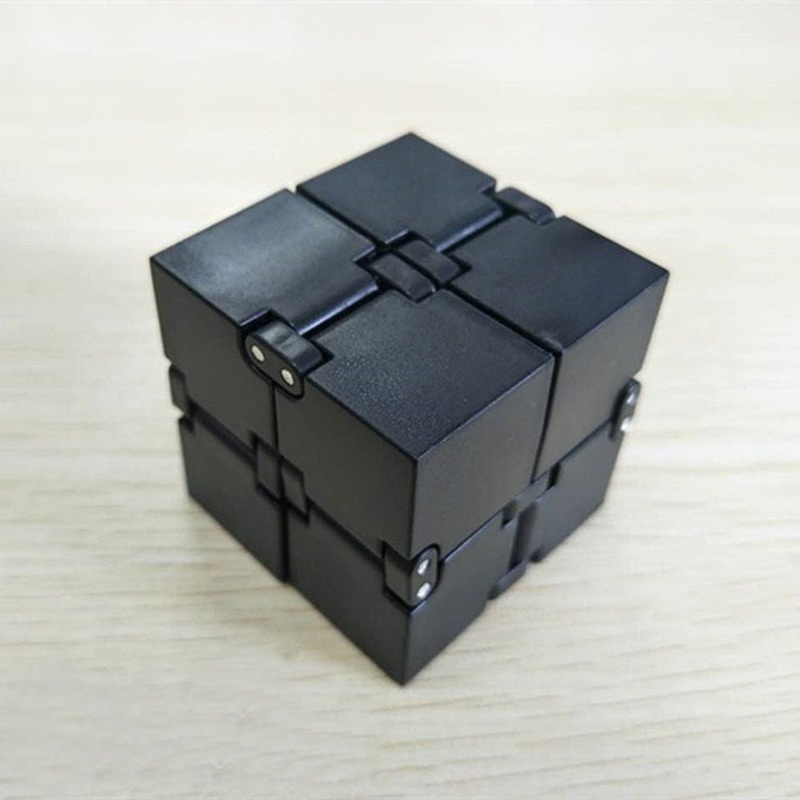 Đồ chơi khối rubik giảm căng thẳng thiết kế sáng tạo nhiều mẫu tùy chọn
