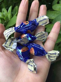Kẹo Socola trắng
