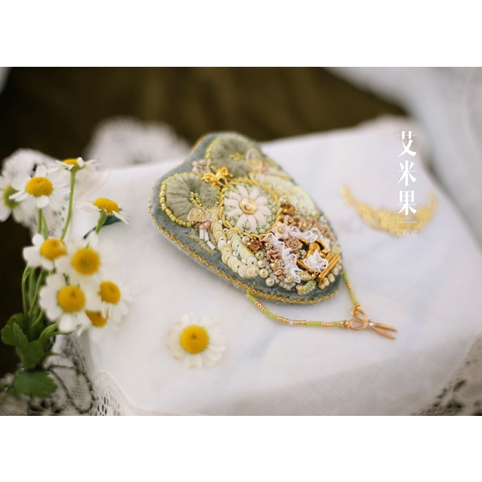 Bộ Kit nguyên liệu tự thêu handmade ví cầm tay CHÂU Âu 2 LỚP/ HOA CỎ MÙA XUÂN- Bách hóa Na na