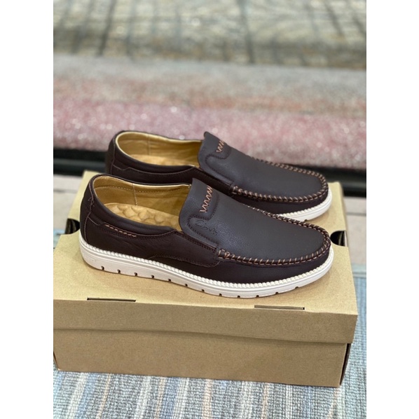 Clarks 👉👉Xuất dư
