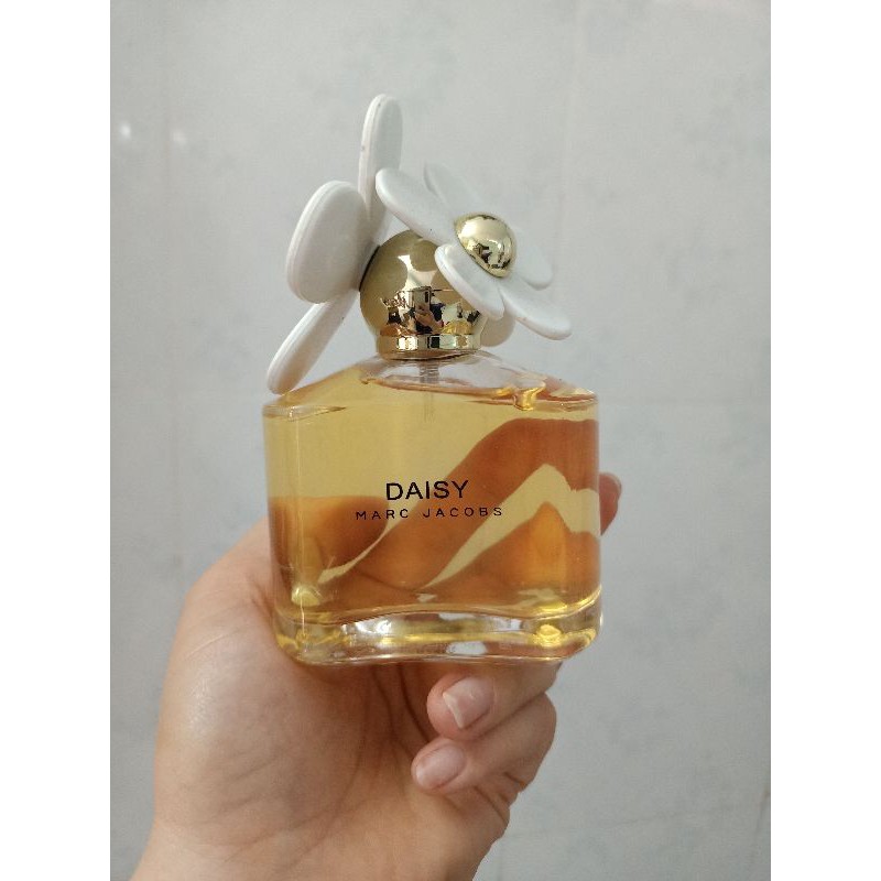 nước hoa daisy